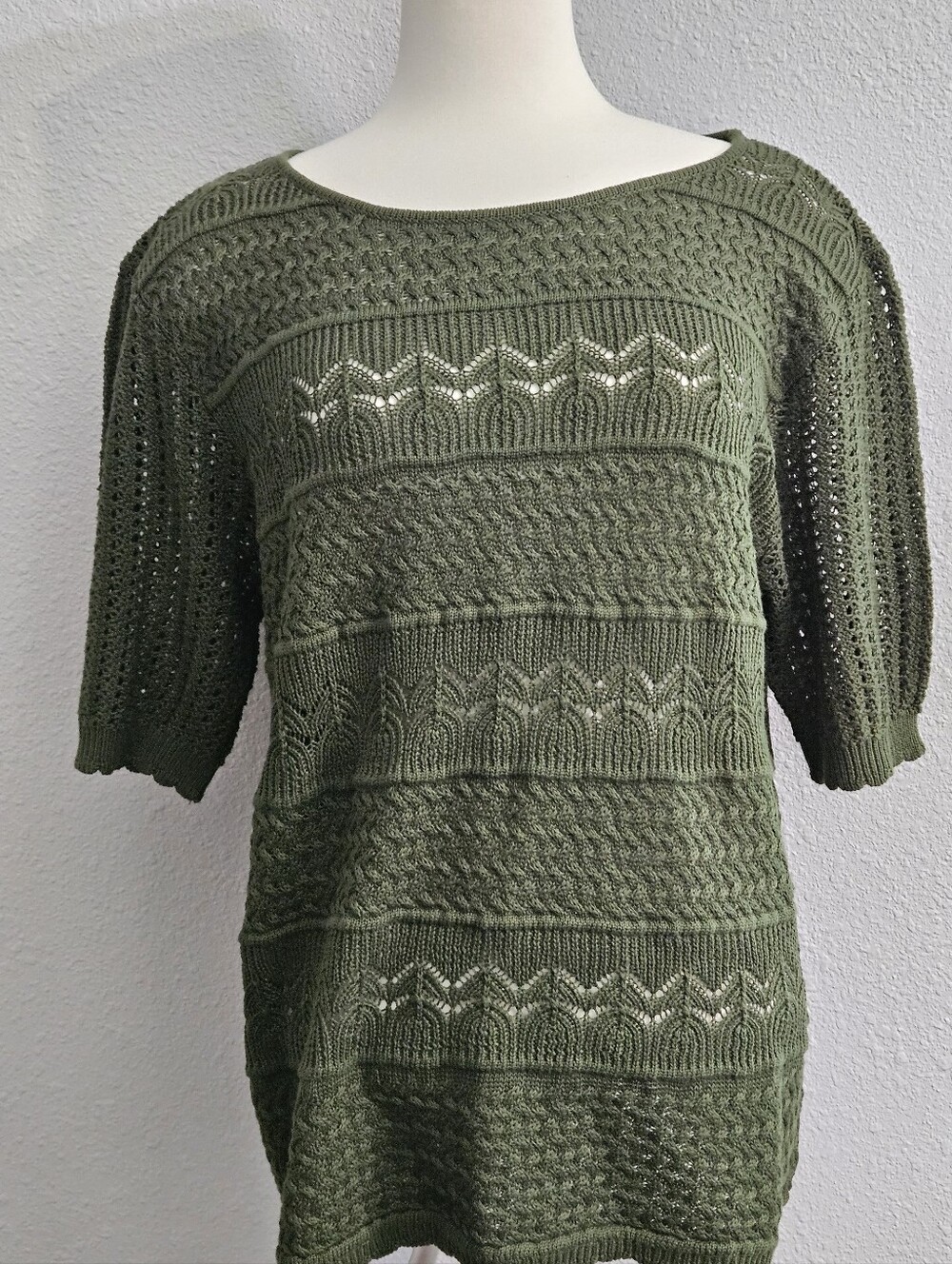 Beautiful Dokotoo XL Deep Olive Green Knit Short Sleeve Sweater